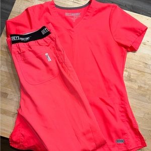 Women’s greys anatomy scrub set